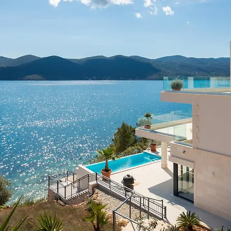 Villa Luxury Maris
