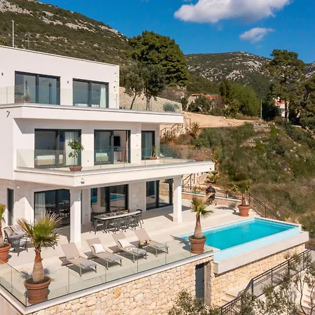 Villa Luxury Maris